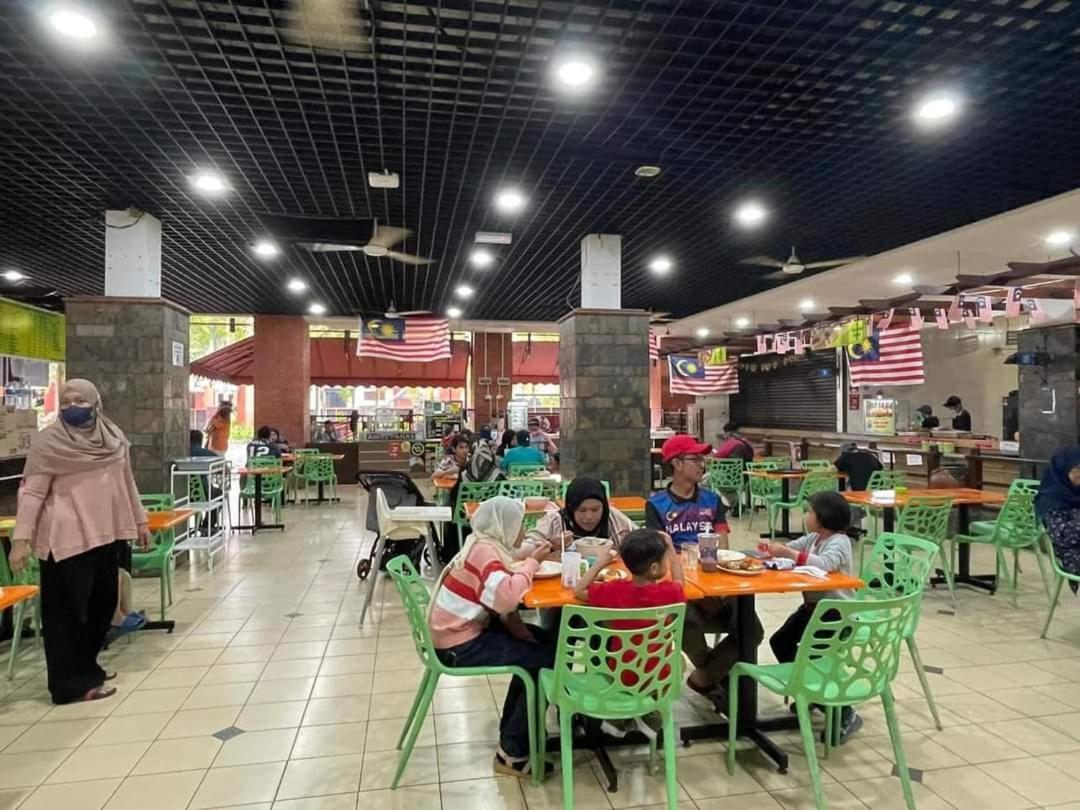 Homestay D 11 Putrajaya Netflix Wifi Exterior photo