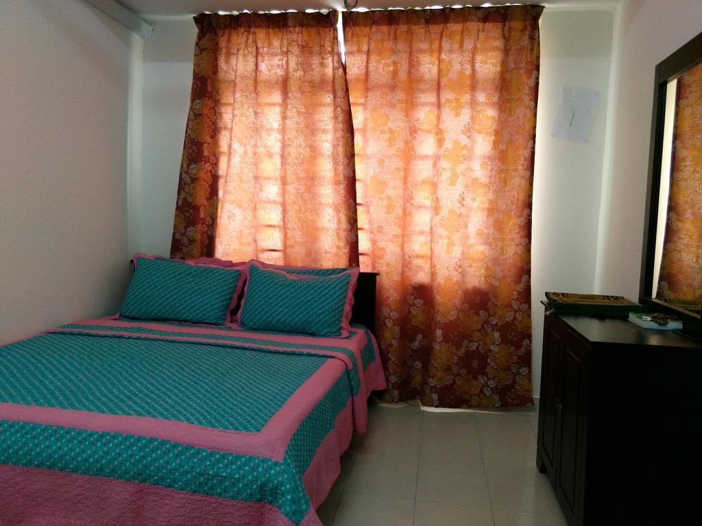 Homestay D 11 Putrajaya Netflix Wifi Exterior photo