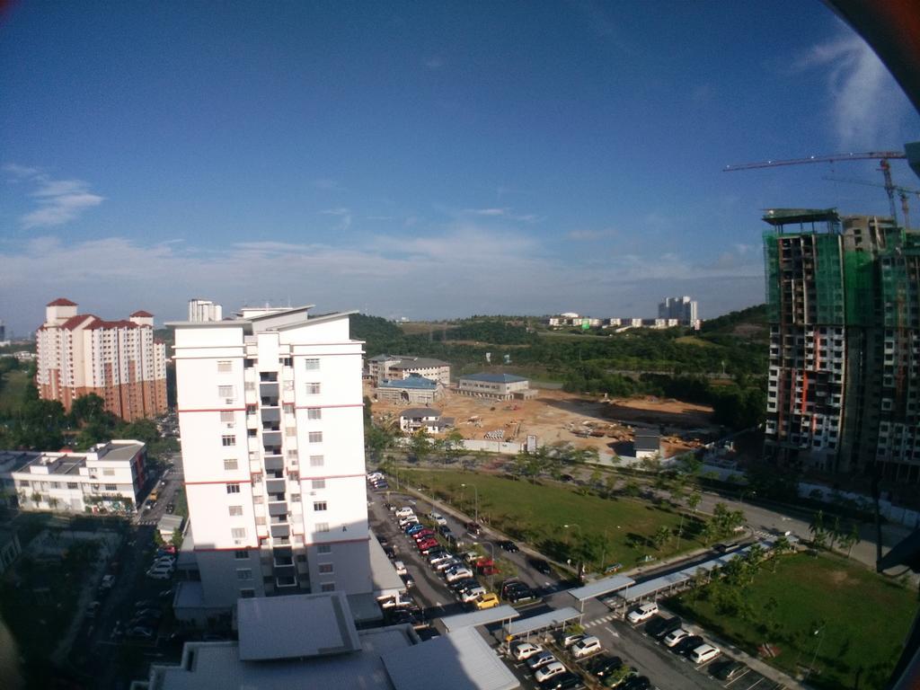 Homestay D 11 Putrajaya Netflix Wifi Exterior photo
