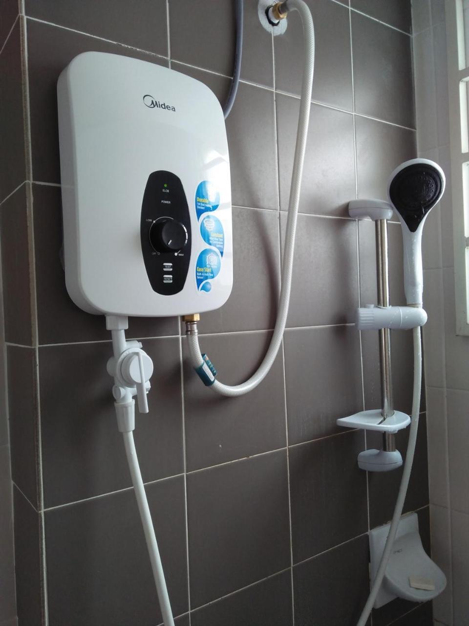 Homestay D 11 Putrajaya Netflix Wifi Exterior photo