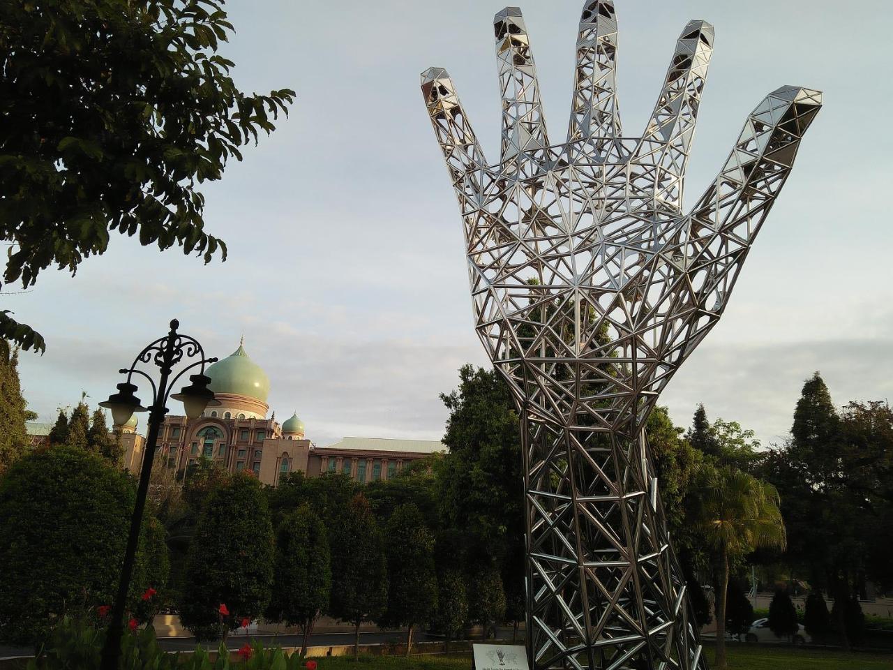 Homestay D 11 Putrajaya Netflix Wifi Exterior photo